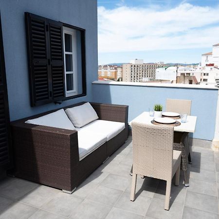 Master Penthouse Double Room Ensuite With Private Terrace - Grand Central House غيبرالتار المظهر الخارجي الصورة