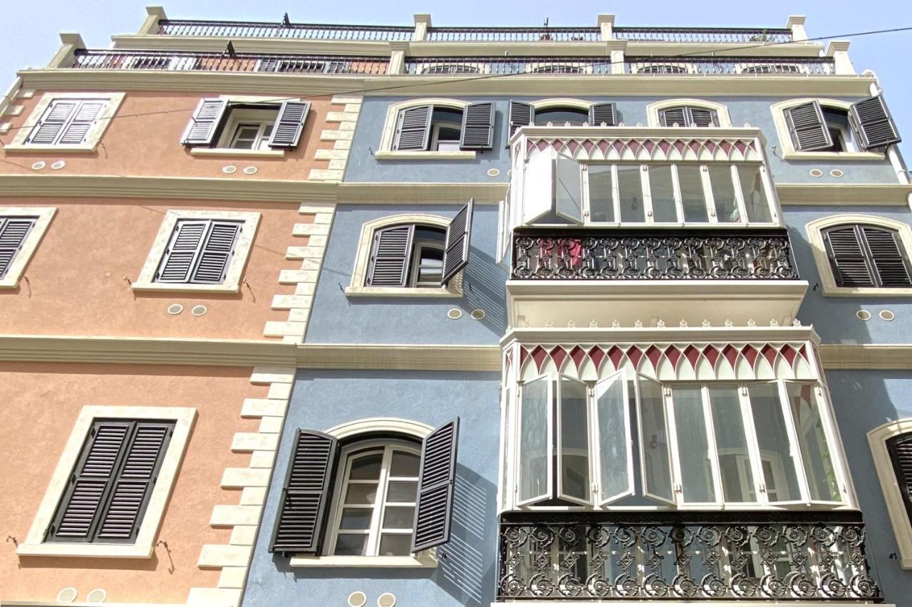 Master Penthouse Double Room Ensuite With Private Terrace - Grand Central House غيبرالتار المظهر الخارجي الصورة